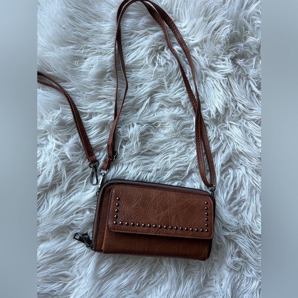 Sam & Hadley Purse Women's Brown Studded Faux Leather Crossbody Wallet - Picture 1 of 6